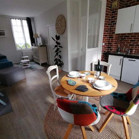 Ferienwohnung A La "Georgette" Et Son Jardin Avec Parking Villers-sur-Mer Exterior foto