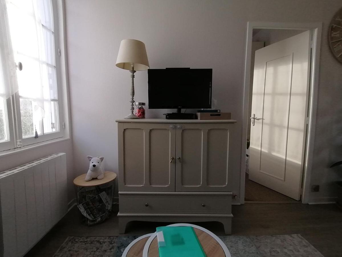 Ferienwohnung A La "Georgette" Et Son Jardin Avec Parking Villers-sur-Mer Exterior foto